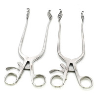 Weitlaner Retractor 9 1/2" Sharp Prongs 3 x 4