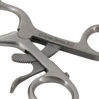 Beckman Weitlaner Retractor 5 1/2" 3 x 4 Sharp Hinged Blade 20 x 15mm