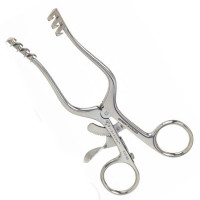 Weitlaner Retractor 5 1/2" Sharp Prongs 3 x 4