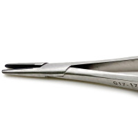 Castroviejo Needle Holder 5 1/2" Tungsten Carbide without Lock Smooth