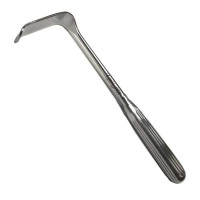 Sauerbruch Retractor 9" Size 2 blade 7/8" x 2 1/4"
