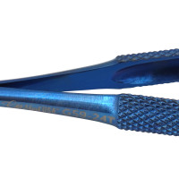 Castroviejo Needle Holder Straight 4 3/4" with Lock Titanium